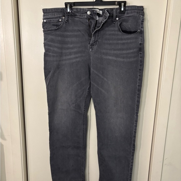 Calvin Klein Men's Gray Jeans - Picture 1 of 4